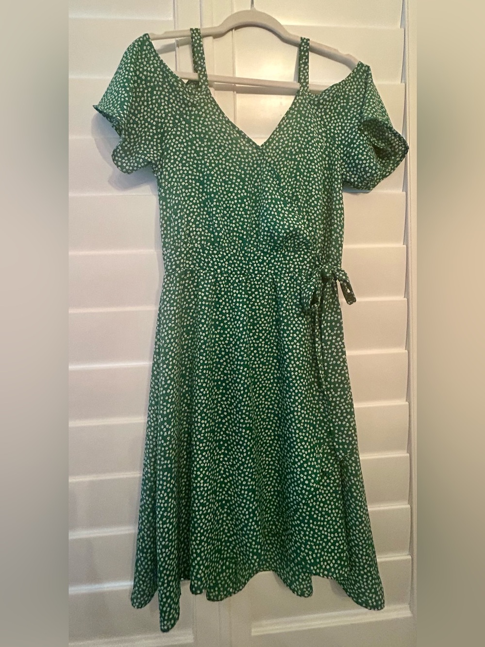 Sienna Sky Green Ditsy Floral Sexy Cold Shoulder Faux Tie Waist A Line Medium